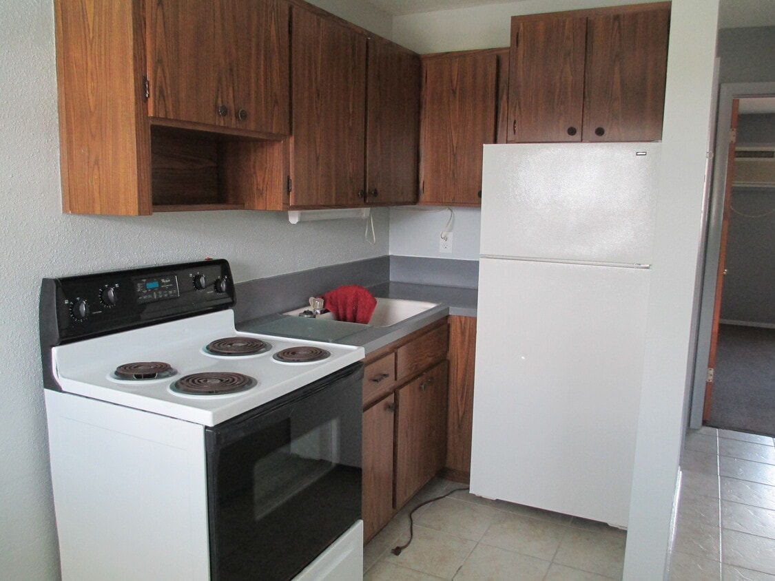 1715 Dixon Blvd Unit 122, Cocoa, FL 32922 Condo for Rent in Cocoa, FL