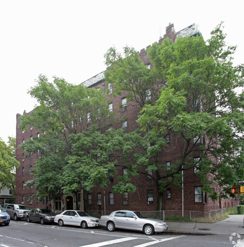 Primary Photo - 1010 Dorchester Rd
