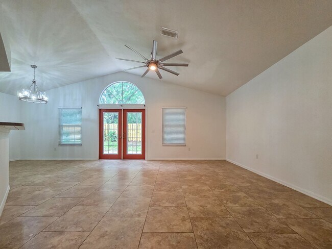 Building Photo - 4437 NW 34th Ter