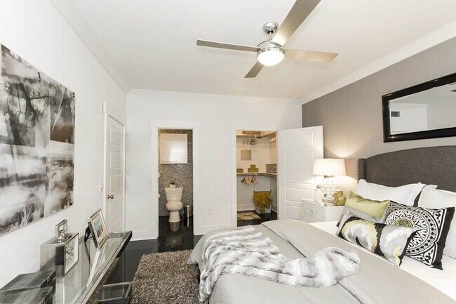 Foto del edificio - Apartment for Rent