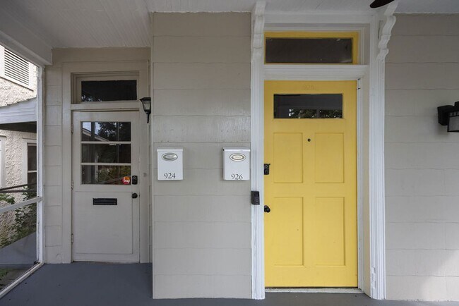 Foto del edificio - Downtown home walking distance to Mercer L...