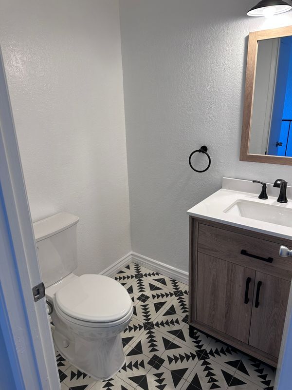 Foto del edificio - 2503 E 21st St