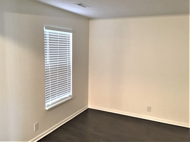 Building Photo - 904 Springs Hill Way