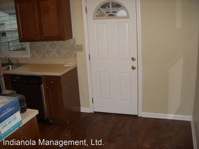 Building Photo - 4 br, 2 bath House - 3540 Maize Rd.