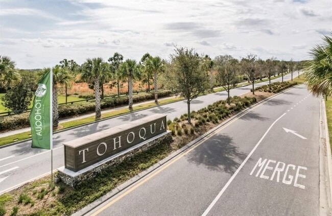 Building Photo - 1927 Tohoqua Blvd