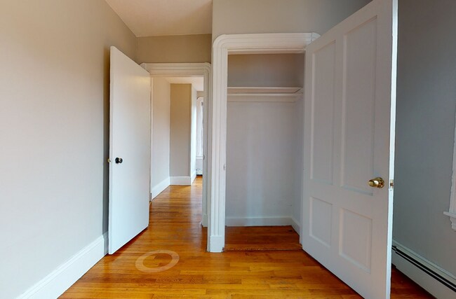 Foto del edificio - 568 Green St
