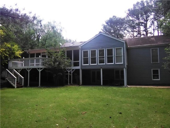 Building Photo - 12780 Providence Rd