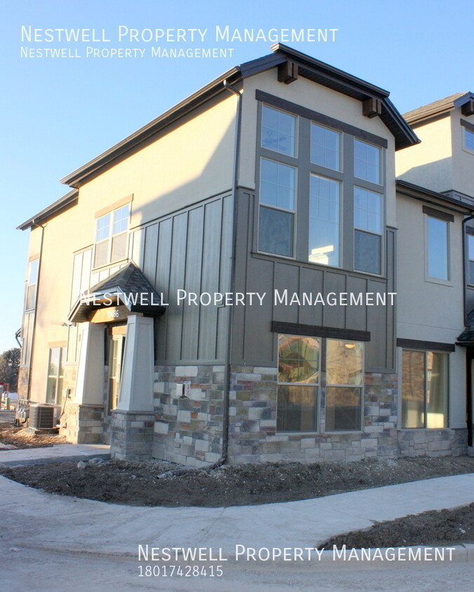 Foto principal - Beautiful Sandy townhome