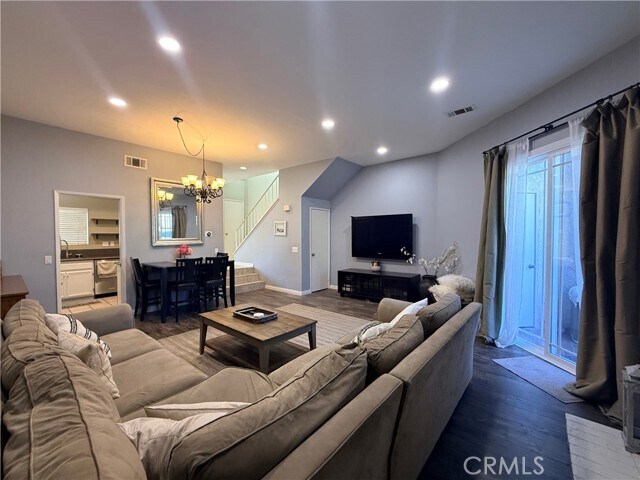 Building Photo - 24337 Val Verde Ct