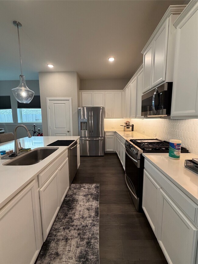 Foto del edificio - 10719 Pleasant View Dr