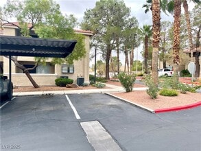 Building Photo - 7200 W Pirates Cove Rd Building Photo - 7200 W Pirates Cove Rd