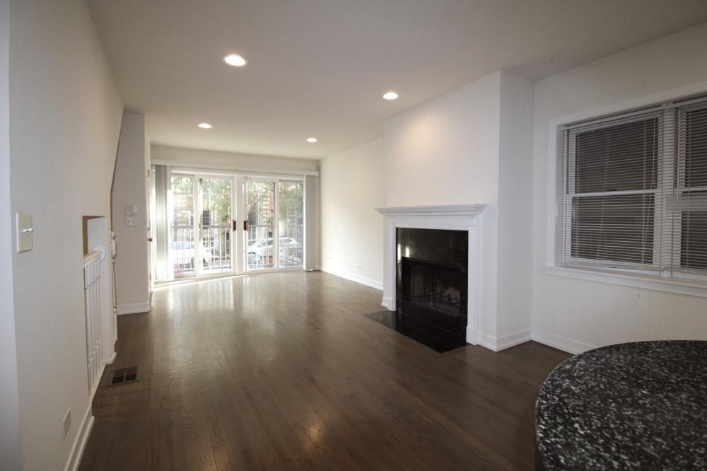 3 bedroom in Chicago IL 60642 - 3 bedroom in Chicago IL 60642