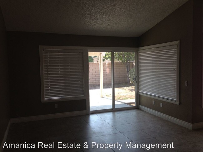 Building Photo - 3 br, 2 bath House - 13830 Red Berry St.
