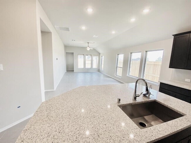 Building Photo - 10714 Ashlesha Ln