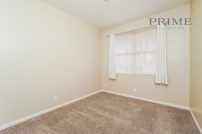 Foto del edificio - Freshly Updated Duplex Near Settlement Park