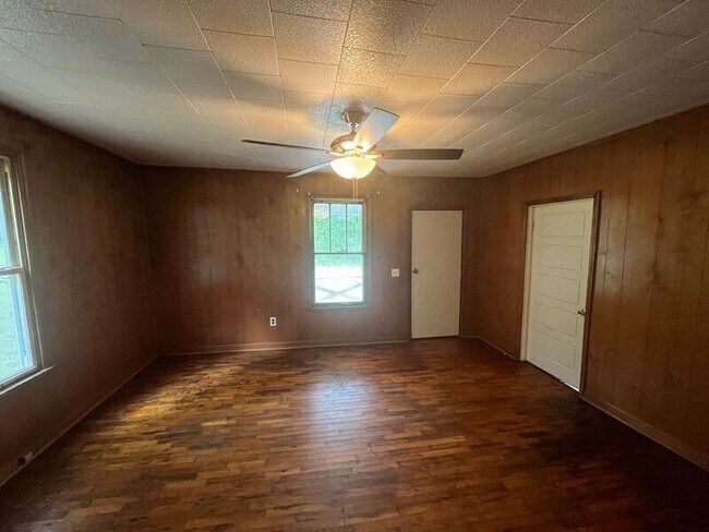 Foto del edificio - 2557 N Hwy 341