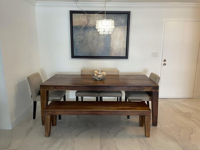 Foto del edificio - 3215 S Ocean Blvd