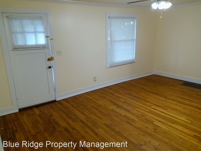 Building Photo - 2 br, 1 bath House - 1108 Grover Street