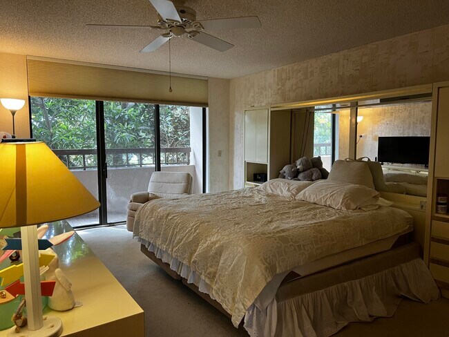 Foto del edificio - 4702 Fountains Dr