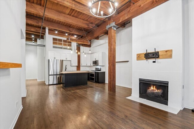 Foto del edificio - 525 W Superior St