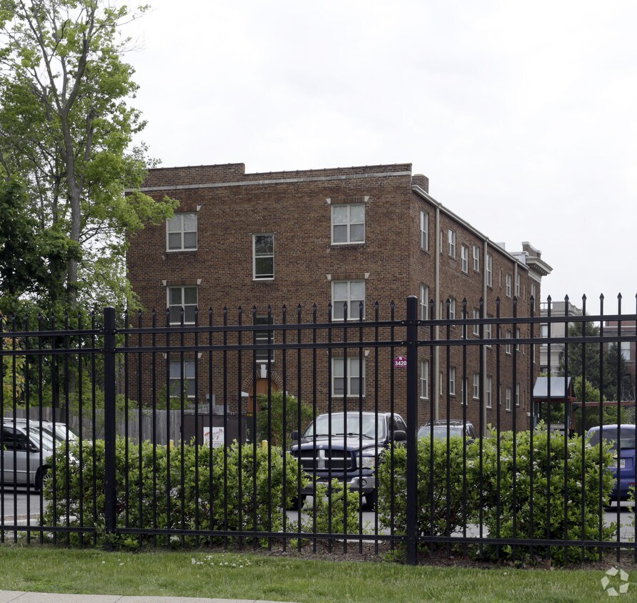 Foto del edificio - The Vernon