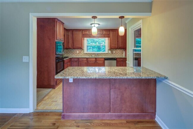Foto del edificio - 1125 Old Forge Dr