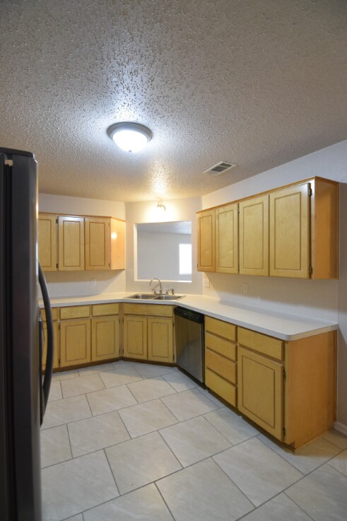 Building Photo - 4313 Matt Dr