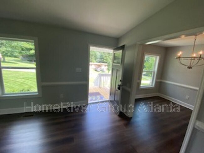 Foto del edificio - 53 Mill Creek Ln