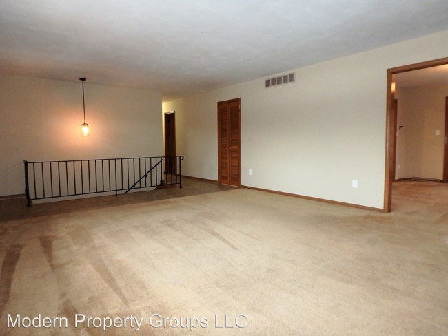 Building Photo - 4 br, 3 bath House - 2211 Ridgefield Rd