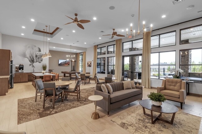 Foto del edificio - Midtown Apartments