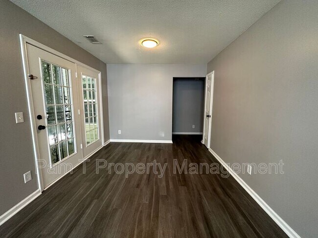 Foto del edificio - 201 Ridgecrest St.