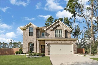 Building Photo - 3310 Pine Chase Dr