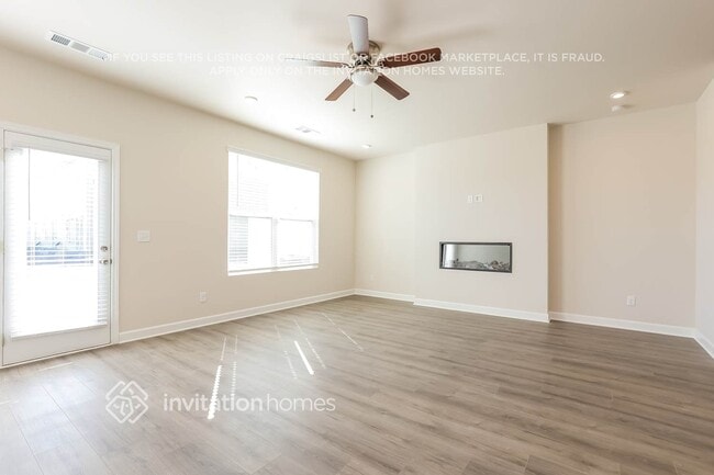 Building Photo - 304 Nessa St