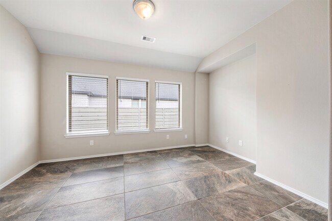 Foto del edificio - 4610 Orchard Creek Ln