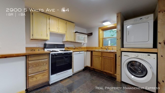 Building Photo - 2900 S Walts Ave