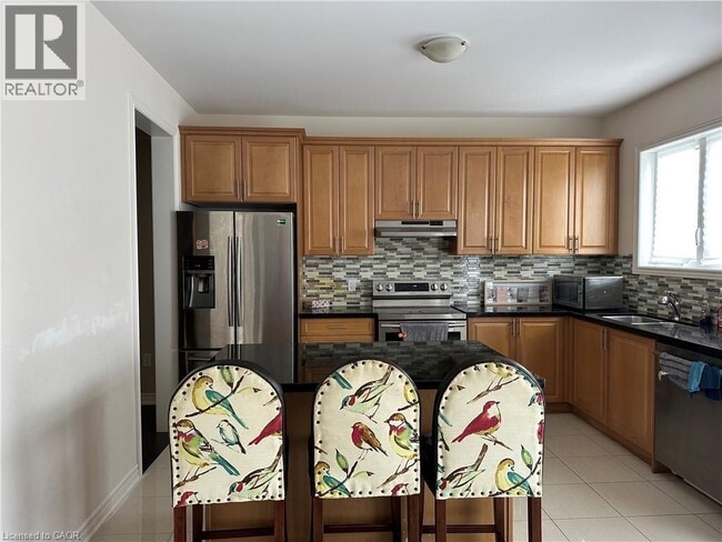 Building Photo - 35 Morrison Dr