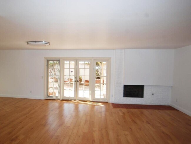 Building Photo - Coronado Cays Home with Ocean View