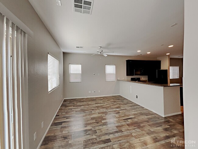 Building Photo - 9029 Good Humored Ct