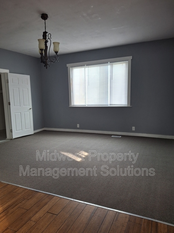 Building Photo - 833 Indiana Ave