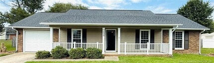 Building Photo - 7820 Laura-Ann Ct