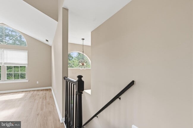Building Photo - 2104 Brookhaven Dr