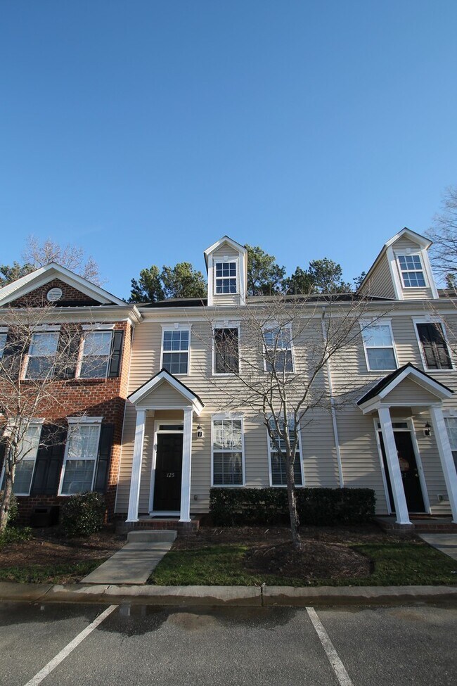 Foto del edificio - Exclusively offered by MUSE REALTY, LLC