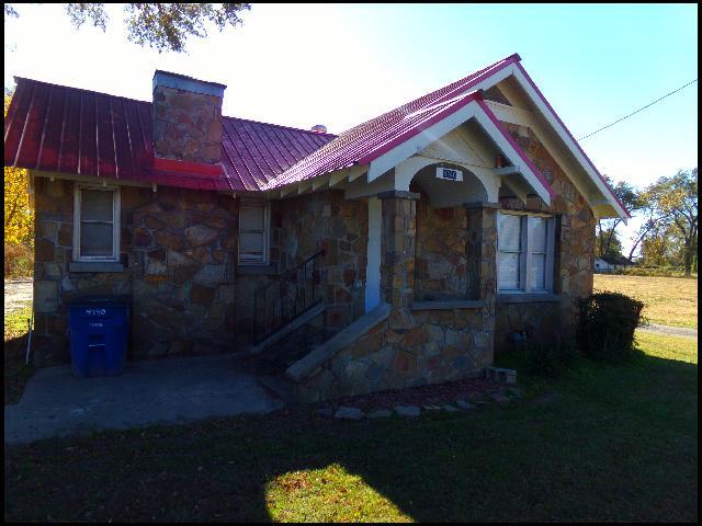 Building Photo - 4240 Baucum Pike