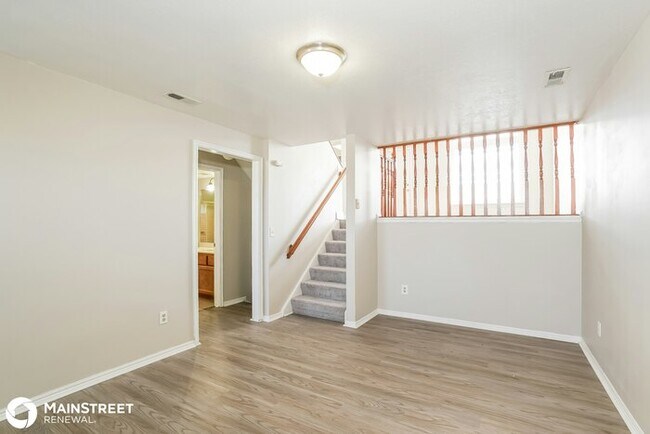 Foto del edificio - 4907 S 3900 W, Roy, UT 84067
