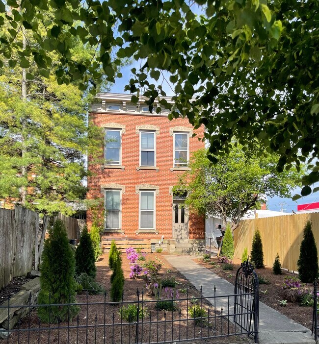 413 Russell St Unit 2, Covington, KY 41011 413 Russell St Covington