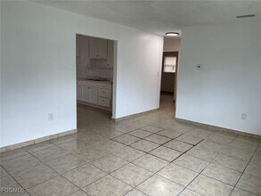 Building Photo - 2148 Dora St