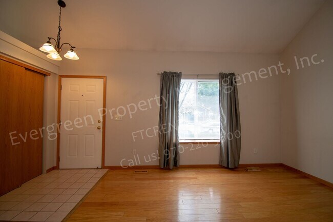 Foto del edificio - South Central Fort Collins House!