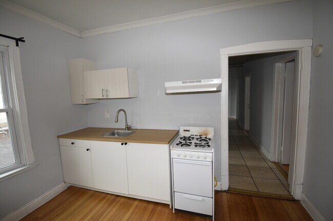 Foto del edificio - 5612 S Sawyer Ave