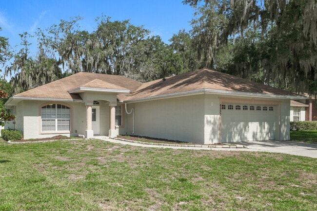 Building Photo - 6557 Shepherd Oaks Rd