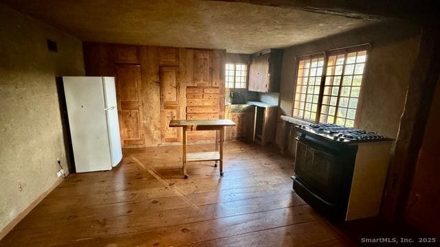 Building Photo - 45 Hoppen Rd